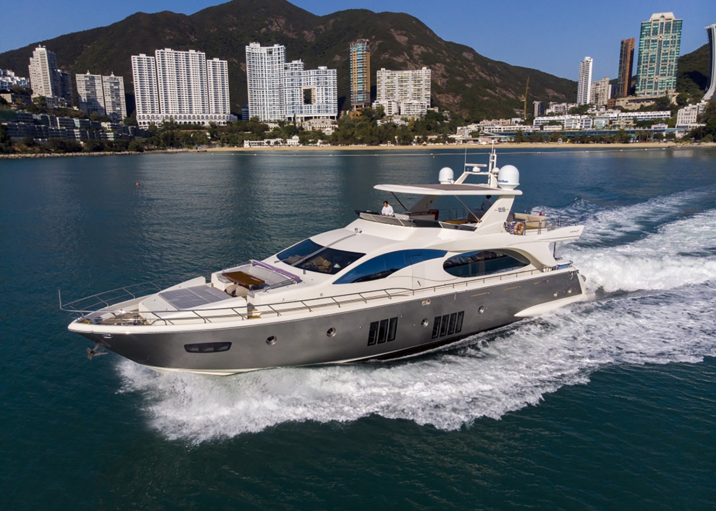 Azimut 88 Hong Kong Exclusive Venue Boats & Yachts1