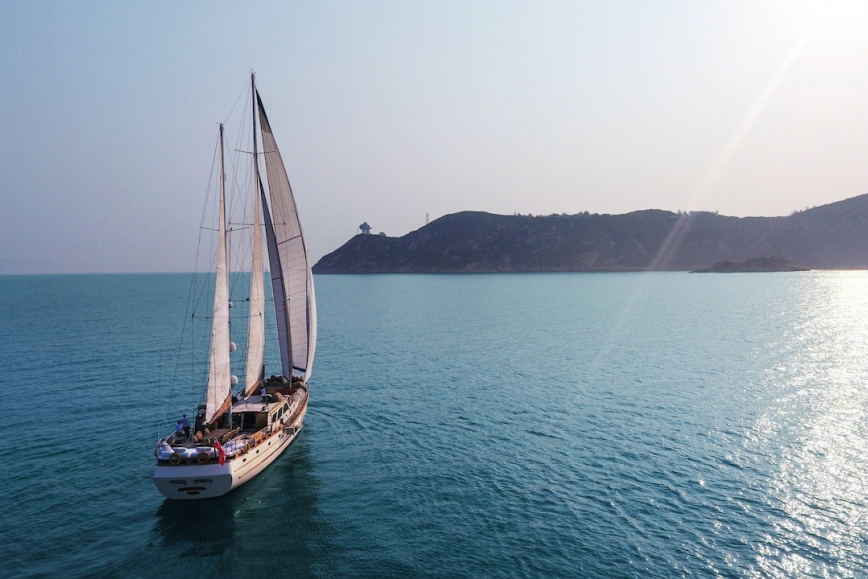 Exclusive Venue Hong Kong Boats & Yachts Vibe