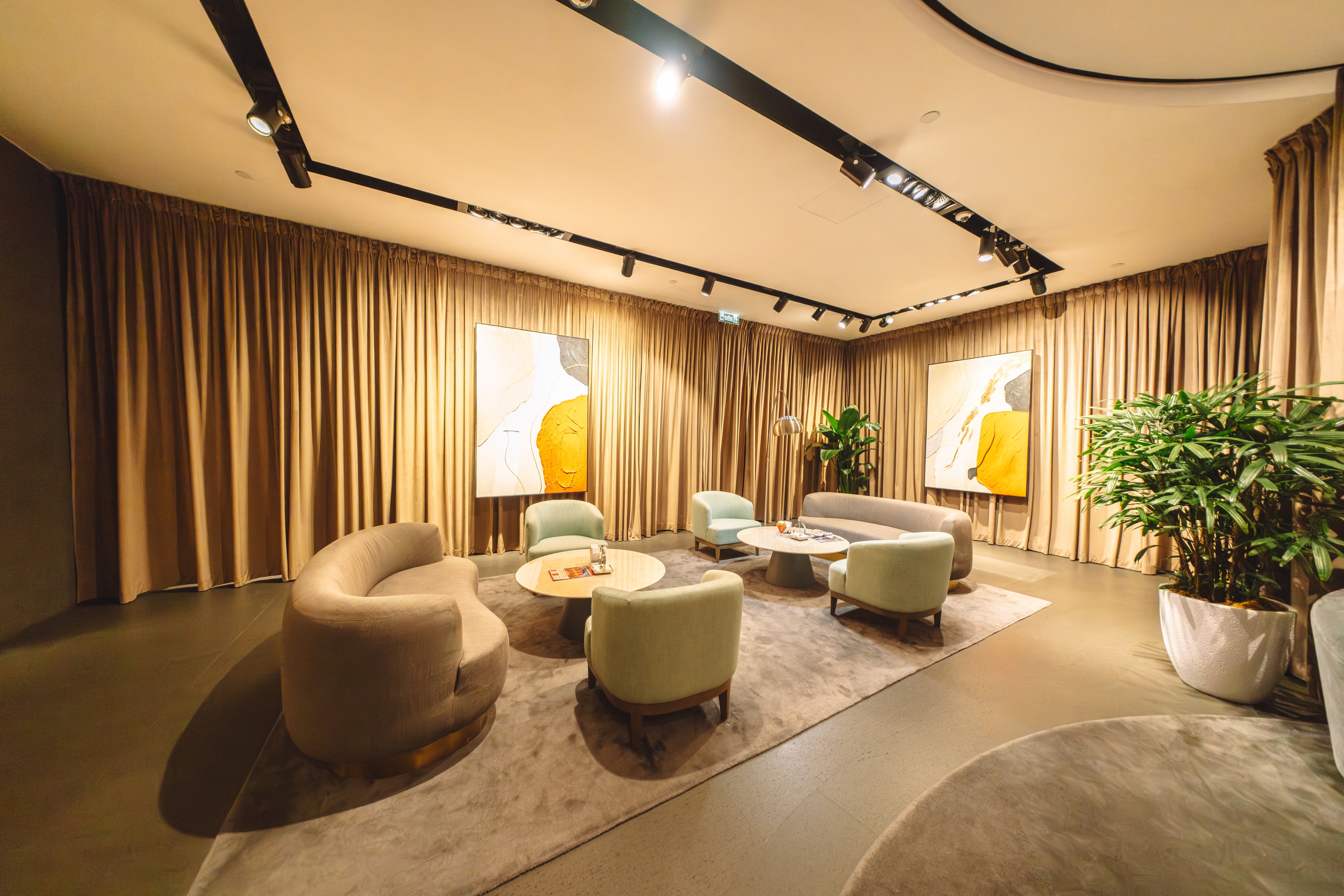 Exclusive Venue - Hong Kong - Signature Lounge