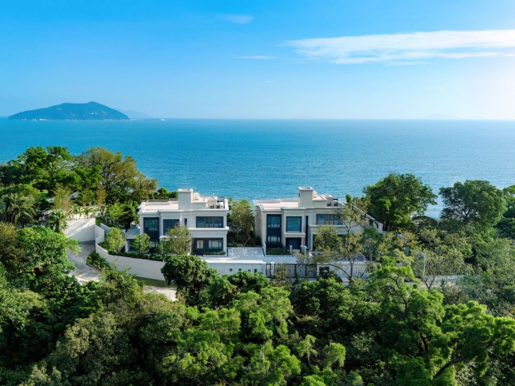 Exclusive Venue Azure Villa Lush Green View